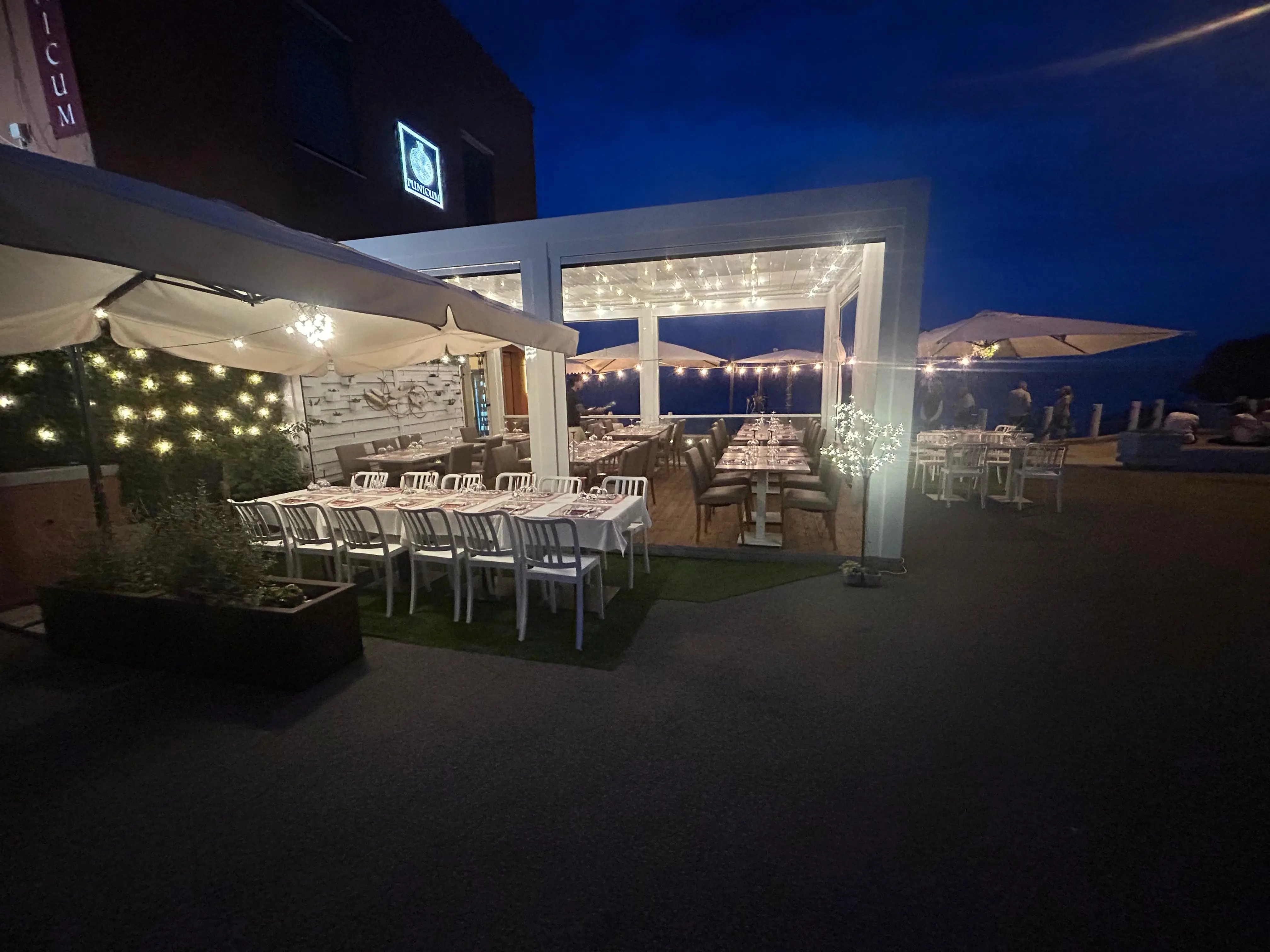 Punicum Restaurant front view